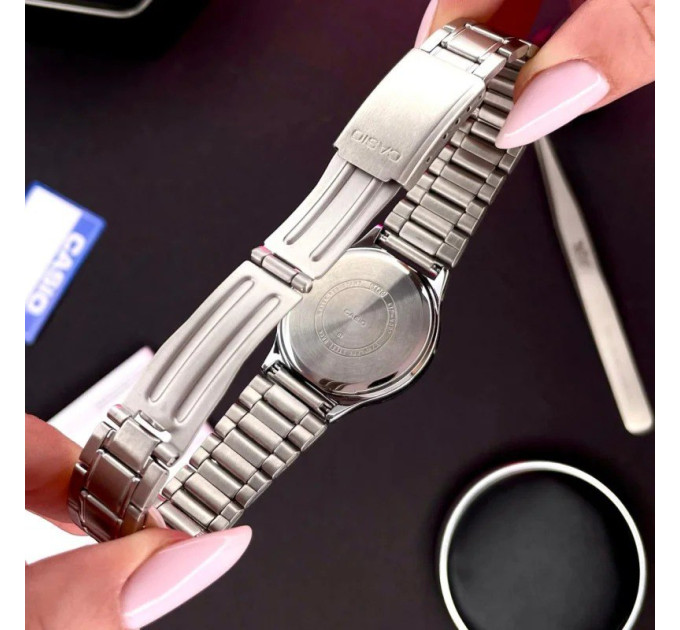 Casio LTP-V300D-4A