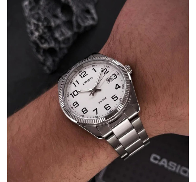 Casio MTP-1302D-7B