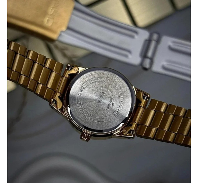 Casio LTP-V002G-9B3