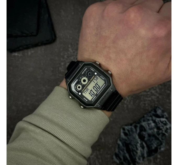 Casio AE-1300WH-8A