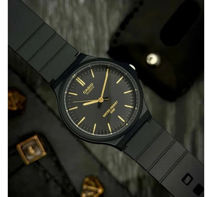Casio MW-240-1E2