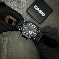 Casio AQ-S810W-1A