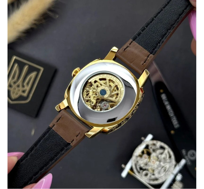 Awarder 021 Де би не була Gold-Black-Brown
