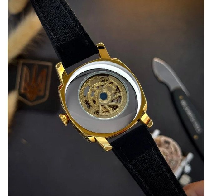 Awarder 021 Де би не була Gold-Gold-Black