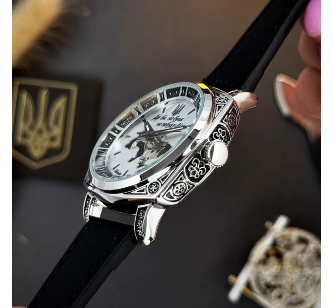 Awarder 021 Де би не була Silver-Silver-Black