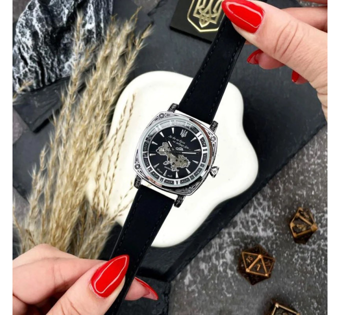 Awarder 021-3D Де би не була Silver-Black-Black Leather
